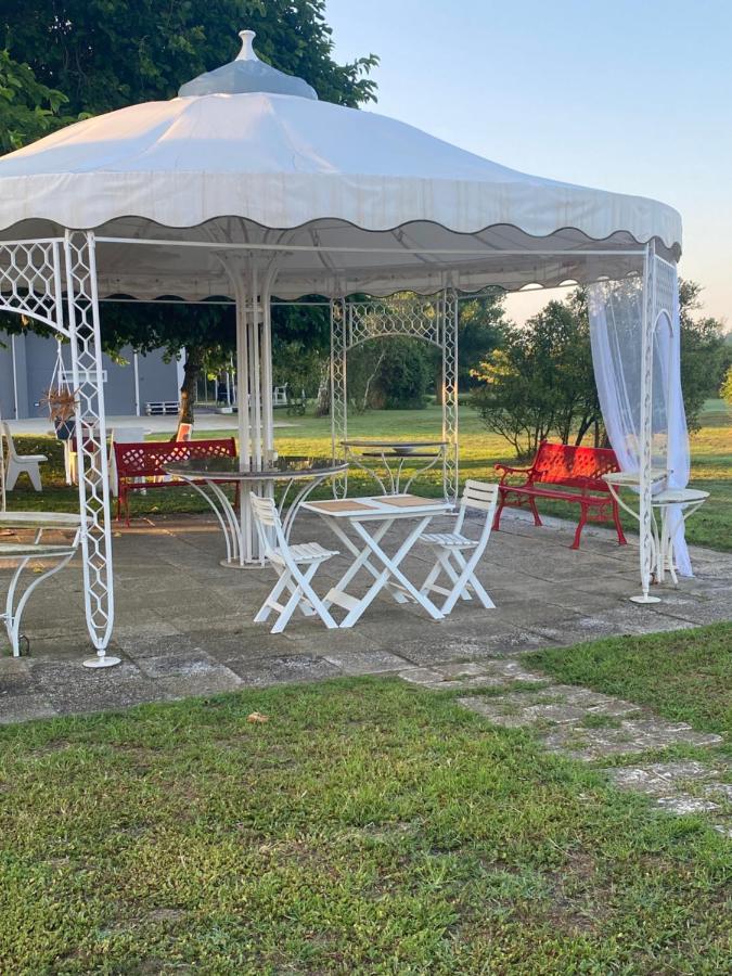 Tra Campagna E Mare Bed and Breakfast Lido delle Nazioni Eksteriør billede